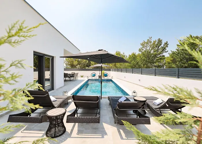 Holiday home Villain By Interhome