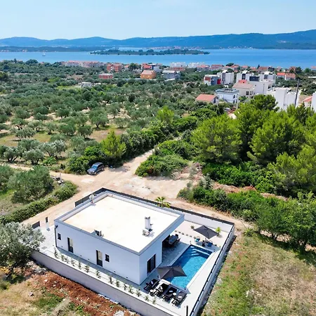 Villain By Interhome Сasa de vacaciones *
